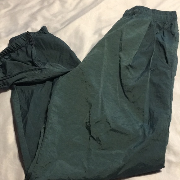 nike waterproof joggers